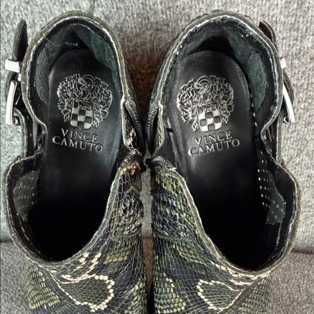 Vince Camuto Leather Snake Print Block Heel Ankle Boots Size 7.5M‎
